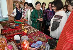 Turkmenistan Embassy in Ukraine Celebrates Turkmen Carpet Day
