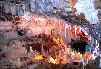 Карлюкские пещеры – природная достопримечательность Туркменистана