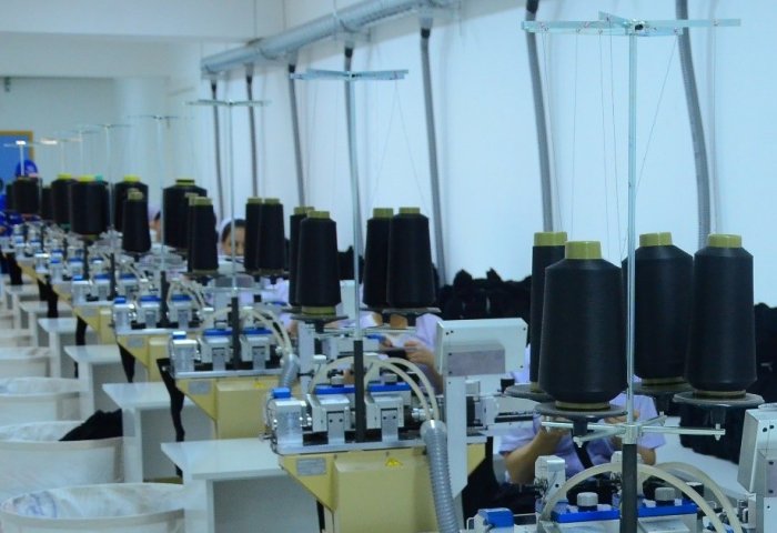 Производство первого носочного предприятия Лебаба достигло 900 тысяч пар
