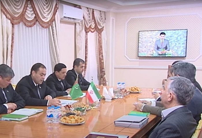 Türkmenistan ile İran, ticari ilişkilerin gelişimini görüştü