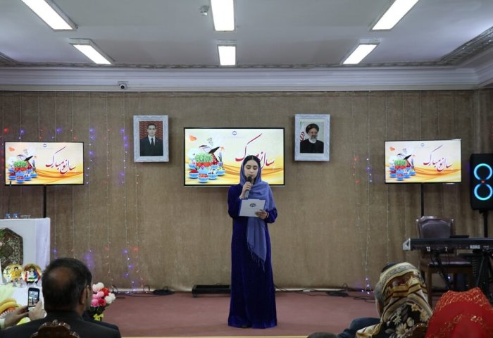 İran’ın Aşkabat’taki kültür merkezinde Uluslararası Nevruz Günü kutlandı