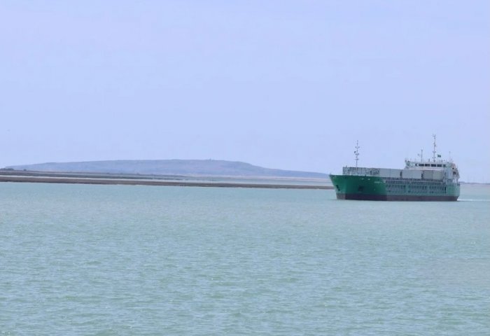 Türkmenistanyň “Gadamly” gury ýük gämisi Baku portuna bardy