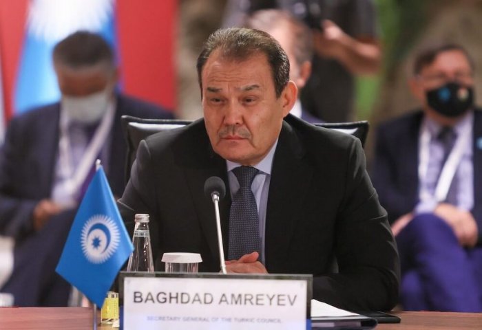 Amreyev Thanks Turkmen Leader For His Contribution to Turkic Summit