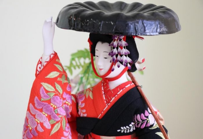 Aşkabat'ta Japon kuklaları sergisi düzenleniyor