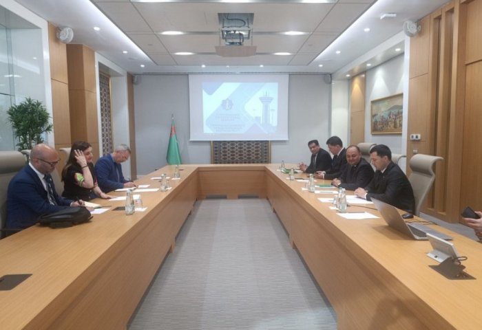 Türkmenistan bilen Kipr deňiz hyzmatdaşlygynda täze ädimleri kesgitlediler Türkmenistan bilen Kipr deňiz hyzmatdaşlygynda täze ädimleri kesgitlediler