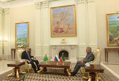 Gurbanguly Berdimuhamedov Holds Meeting With Tatarstan Head Rustam Minnikhanov