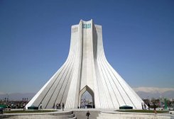 Iran Aims to Abolish Visa Regime With Neighbouring Countries