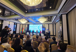 Türkmen wekiliýeti “Bitewi saglyk” maksatnamasynyň ikinji sebit konferensiýasyna gatnaşýar