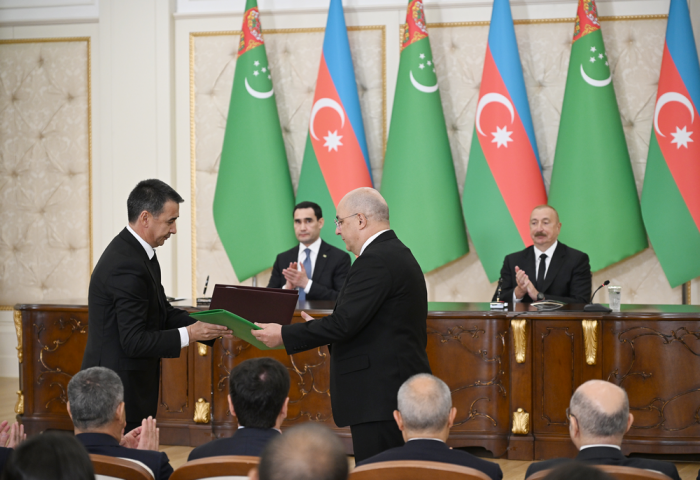 Turkmenistan and Azerbaijan Strengthen Cooperation in Customs Sector