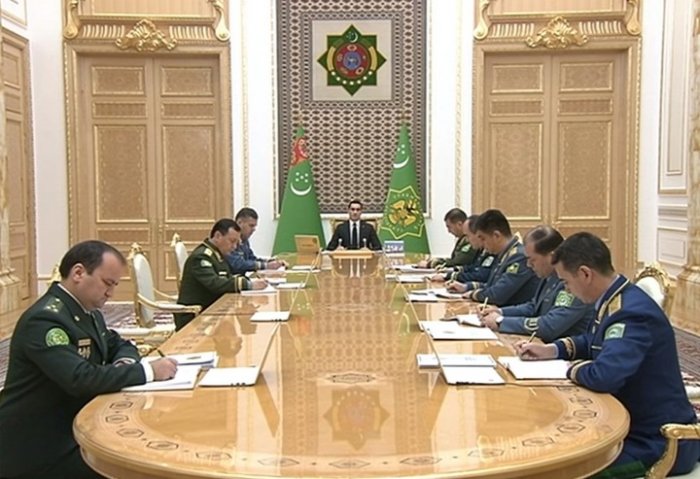Президент Туркменистана назначил и освободил от должностей некоторых прокуроров