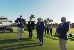 Гурбангулы Бердымухамедов посетил гольф-клуб Panther и конный комплекс La Victoria