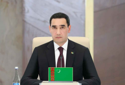 Türkmenistanyň Prezidenti Awazada geçiriljek konslutatiw duşuşygyň gün tertibi bilen tanyşdyrdy