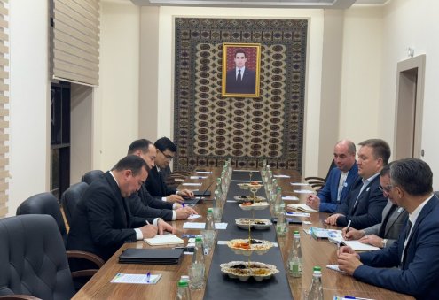 Türkmengaz and NefteKhimService Discuss Industrial Project Development