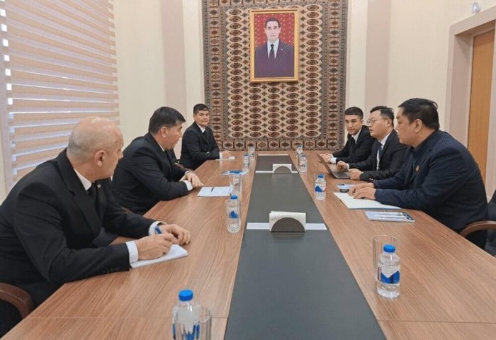 Туркменистан и Китай обсудили развитие телекоммуникационных и информационных технологий