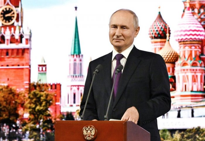 Serdar Berdimuhamedov Congratulates Vladimir Putin on His Birthday