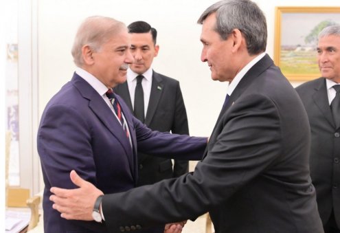 Туркменская делегация встретилась с Премьер-министром Исламской Республики Пакистан