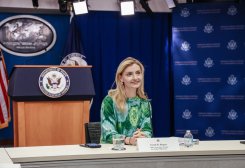 Замгоссекретаря США Сара Роджерс посетит Туркменистан в рамках регионального турне