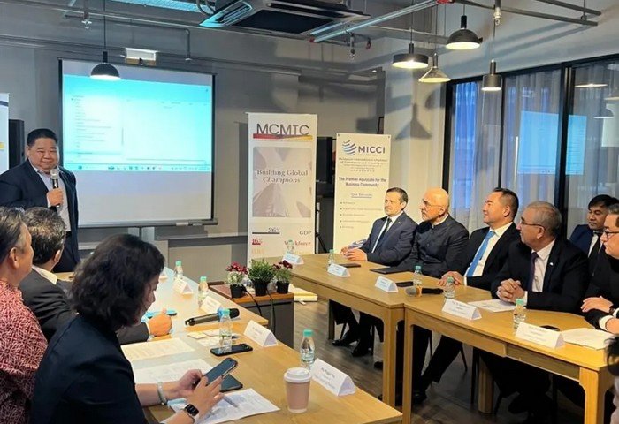 Türkmenistan ASEAN ýurtlaryny logistika mümkinçilikleri bilen tanyşdyrdy