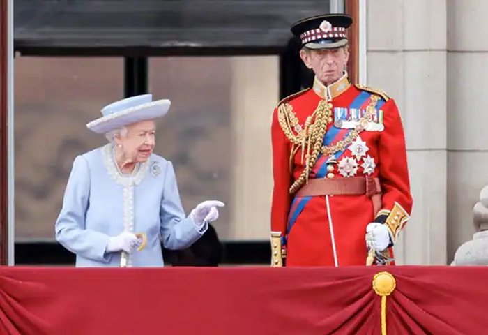Serdar Berdimuhamedov, Kraliçe II. Elizabeth'i Platin Jübilesi münasebetiyle tebrik etti