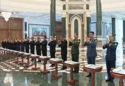 Президент Туркменистана награждён юбилейной медалью к 30-летию постоянного Нейтралитета страны