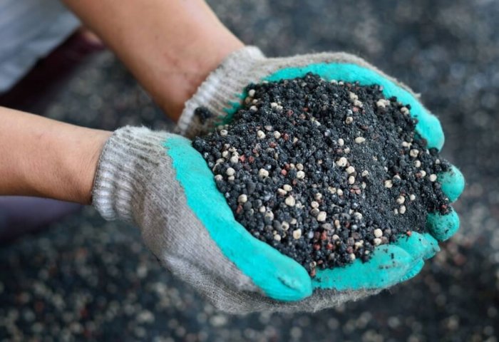 Туркменабатский химзавод произвел более 270,5 тысяч тонн фосфорных минеральных удобрений