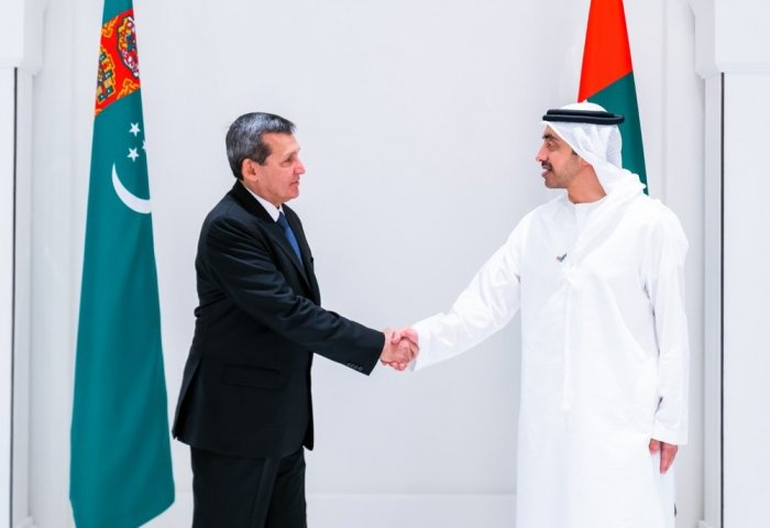 Top Turkmen Diplomat Holds Talks in Abu Dhabi