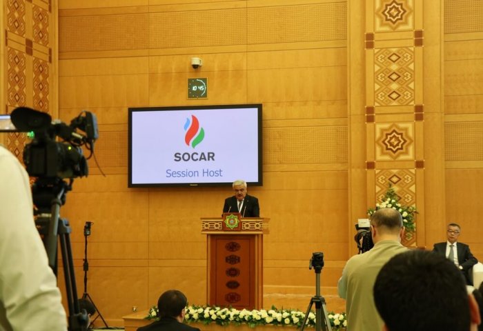 Türkmen Lideri bilen SOCAR-yň başlygy “Dostluk” ýatagynyň özleşdirilmegini maslahatlaşdy