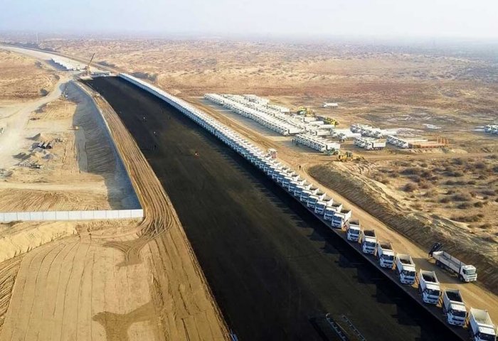 В Туркменистане продолжается строительство автобана Ашхабад-Туркменабат