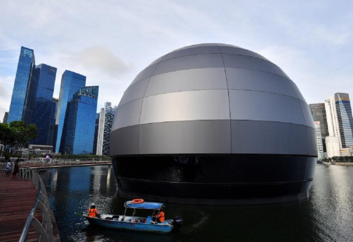 «Apple» открывает в Сингапуре свой первый магазин на воде