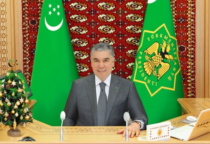 Turkmen President Congratulates Foreign Diplomatic Corps in Country