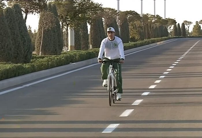 Turkmen President Cycles Along Caspian Coast 