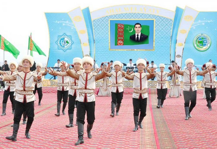 Bäherden etrabynda talh çakyr önümçilik kärhanasy açyldy