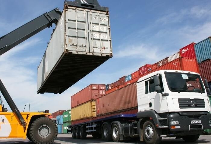 Türkmenistan ile Özbekistan arasındaki ticaret hacmi $167 milyona yaklaştı