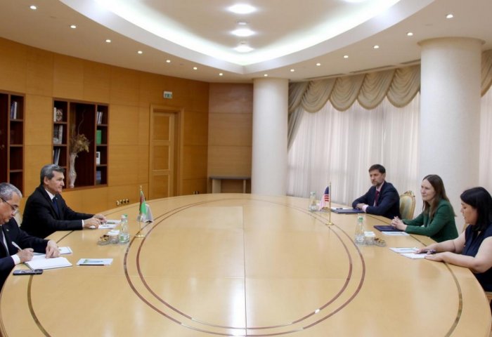 Рашид Мередов встретился с поверенным в делах США в Туркменистане