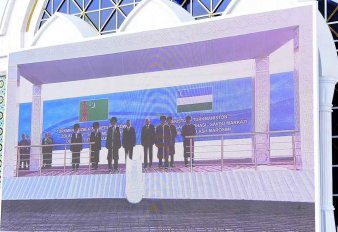 Türkmenistan-Özbekistan ortak sınır ticaret bölgesinin inşaatine start verildi
