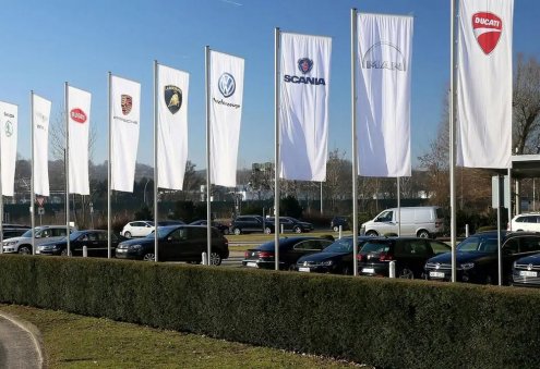 German Automakers Feel Pressure in Shifting Market Dynamics