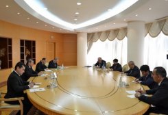 Туркменистан и Азербайджан обсудили сотрудничество в сфере энергетики