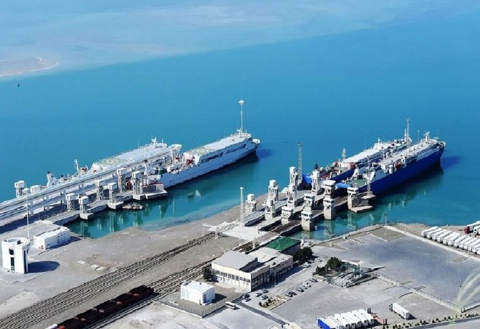 Türkmenbaşy portunda “e-TIR” ulgamy arkaly ilkinji synag ýük daşamalary geçiriler