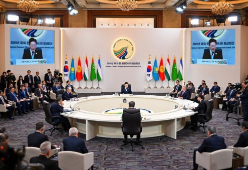 Türkmenistanyň Prezidenti "Merkezi Aziýa — Koreýa Respublikasy" ilkinji sammitine gatnaşdy