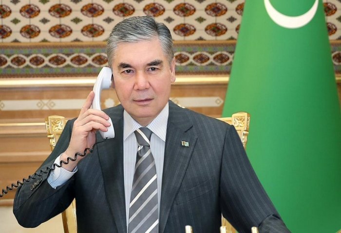 Gurbanguly Berdimuhamedov Holds Telephone Conversation with Shavkat Mirziyoyev