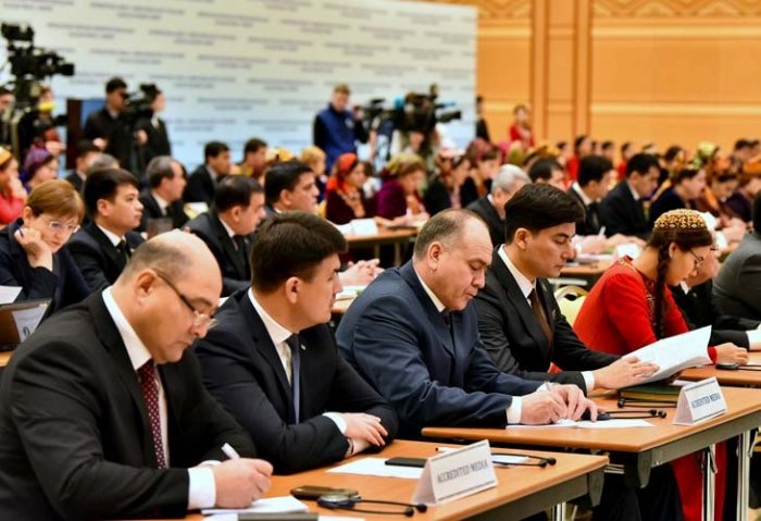 МИД Туркменистана считает целесообразным создать “Международный информационный центр”