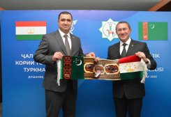 Turkmenistan and Tajikistan Expand Trade Cooperation