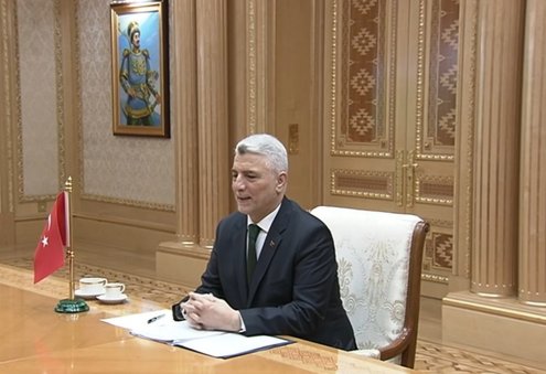 Türkmenistanyň Prezidenti Türkiýäniň söwda ministri Ömer Bolaty kabul etdi