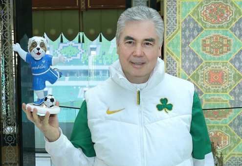 Гурбангулы Бердымухамедов ознакомился с подготовкой к международному футбольному матчу