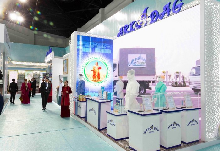 Arkadag şäheriniň medisina klasteriniň önümi Moskwada altyn medala mynasyp boldy