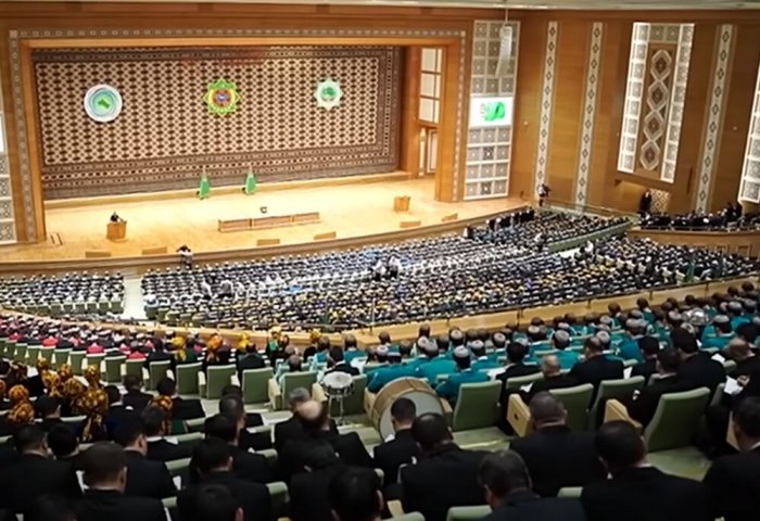 В Туркменистане создан высший представительный орган народной власти-Халк Маслахаты