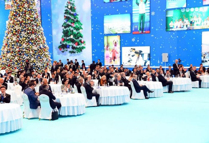 Türkmenistan Devlet Başkanı, uluslararası gençlik konferansı ve sergisinin katılımcılarını kutladı