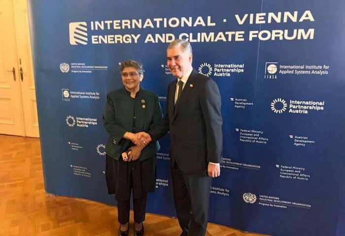 Gurbanguly Berdimuhamedow Awstriýada BMG-niň we UNIDO-nyň ýolbaşçylary bilen duşuşdy