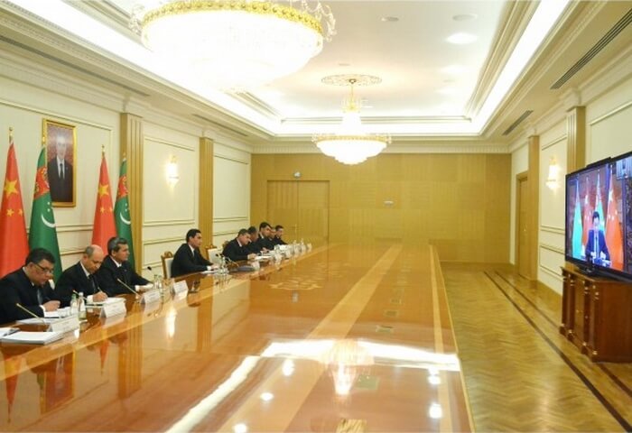 Türkmenistan ile Çin, işbirliğinin ilerletilmesine yönelik belgeleri imzaladı