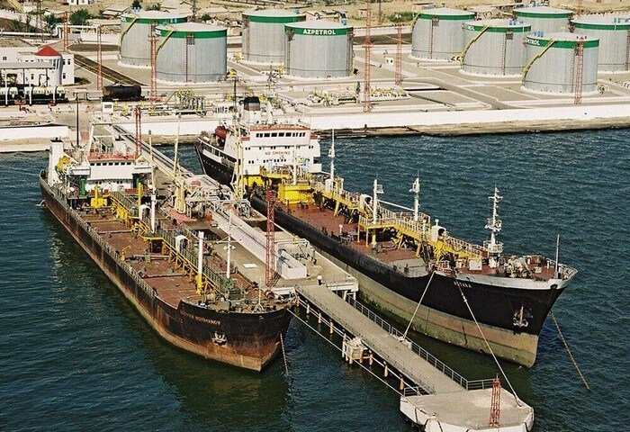Январь-февраль: Доля транспортировки нефти Туркменистана, Казахстана через Баку составила 17,8%